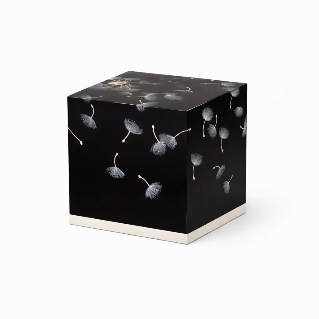 Best Selling Decorative Urns